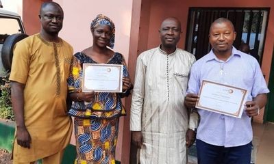 Stakeholders with their certificates